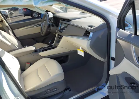 2025 Cadillac Xt5 Premium Luxury Awd z USA, uszkodzony, nr VIN 1GYKNDR48SZ158893